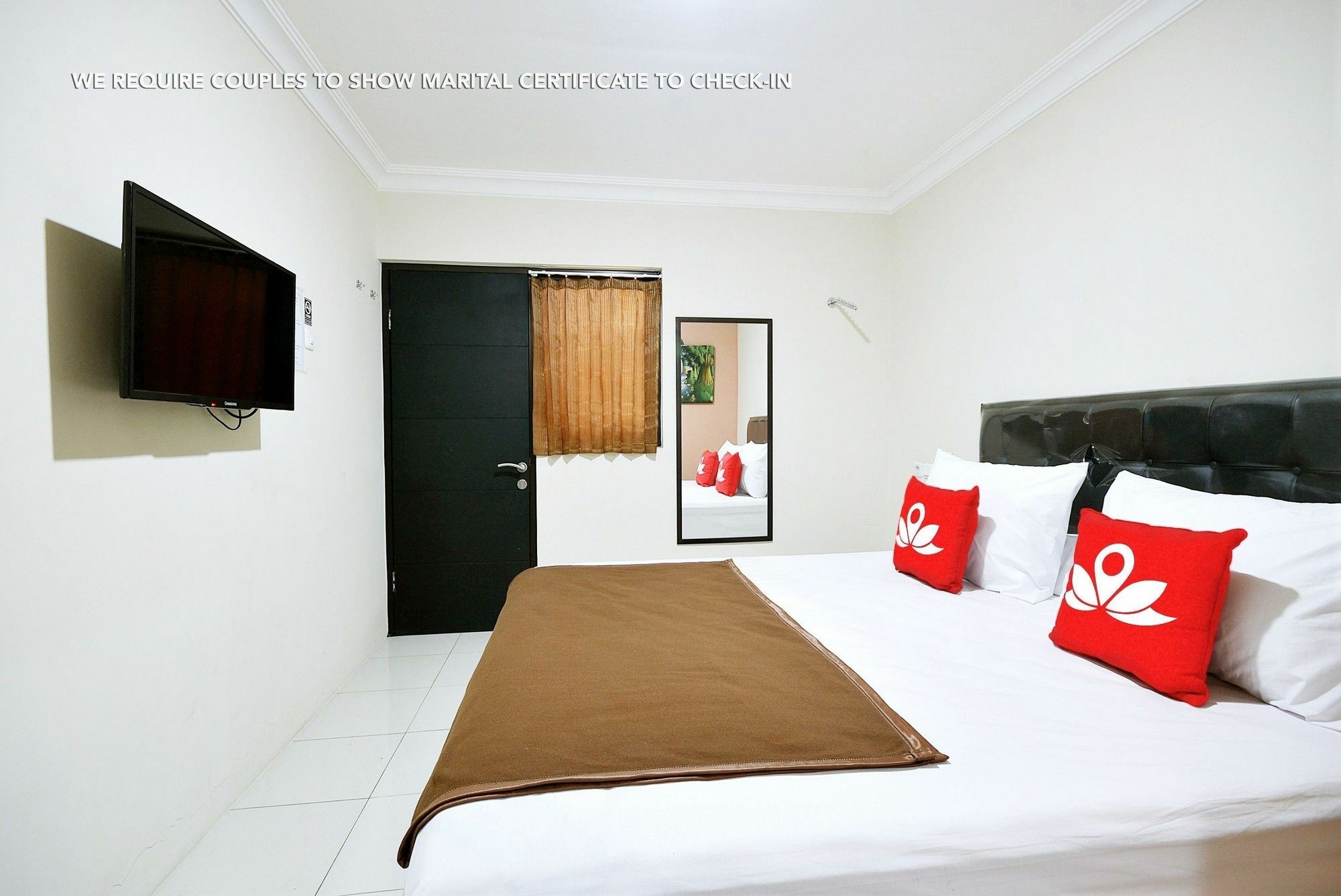 Zen Rooms Kuningan Syariah Jakarta Exterior photo