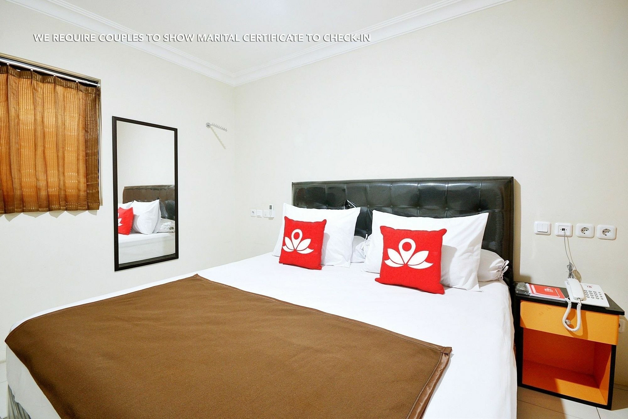 Zen Rooms Kuningan Syariah Jakarta Exterior photo